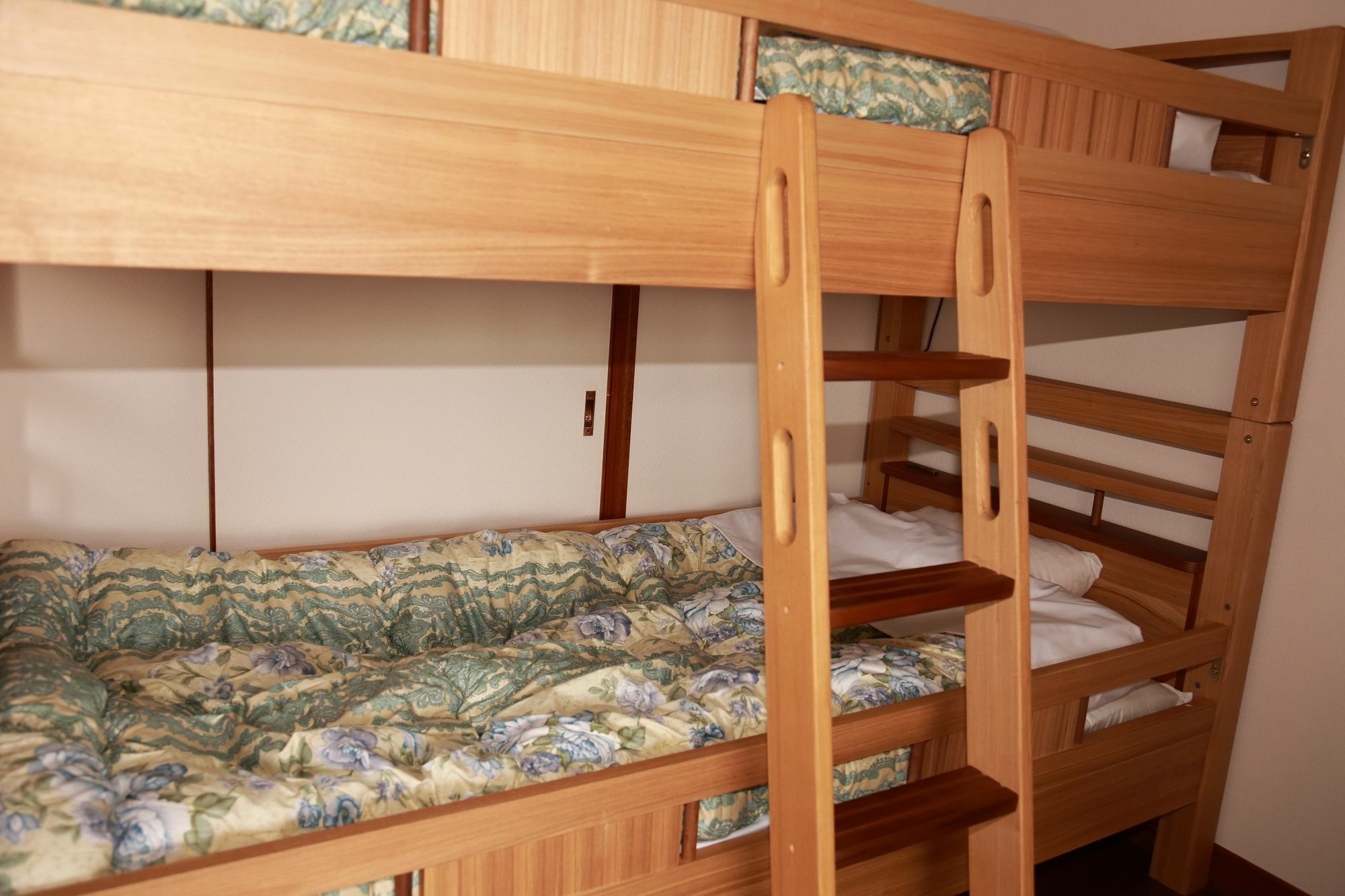 Guest House Fun Οσάκα Εξωτερικό φωτογραφία
